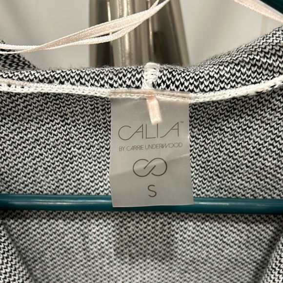 Ladies Cardigan, Calia by Carrie Underwood - Picture 2 of 4